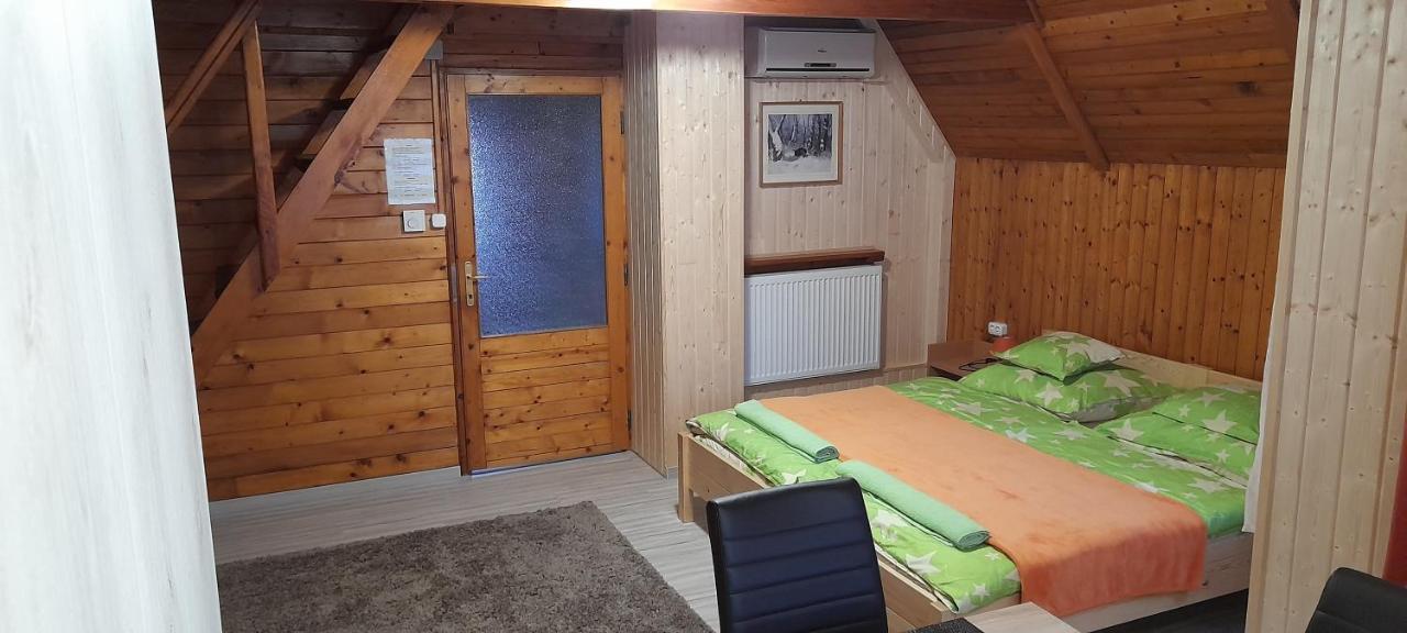 Keri Apartman Mosonmagyaróvár Dış mekan fotoğraf