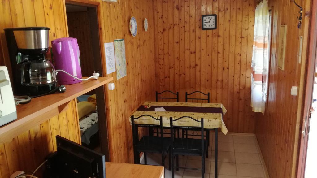 Keri Apartman Mosonmagyaróvár Dış mekan fotoğraf