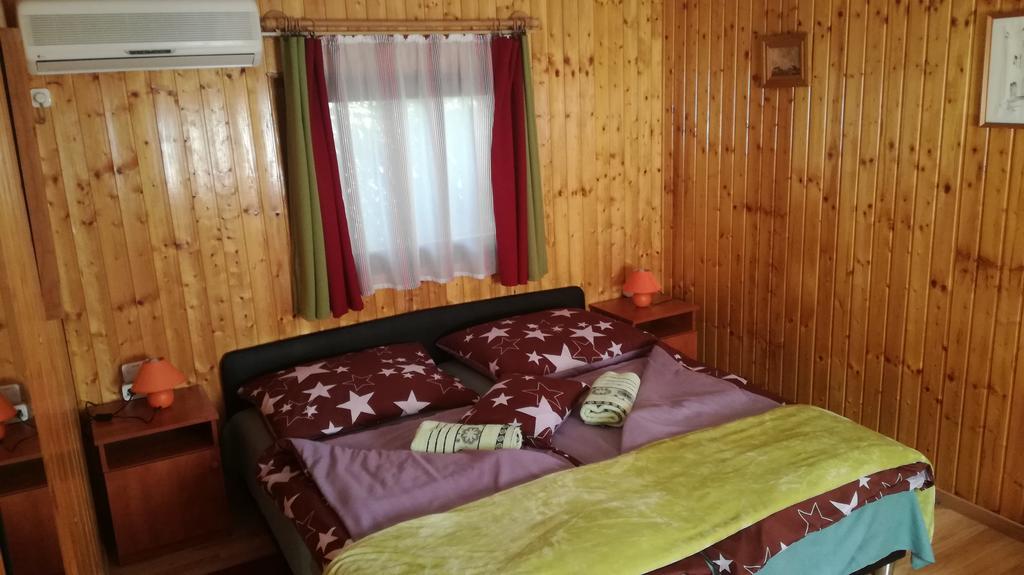 Keri Apartman Mosonmagyaróvár Dış mekan fotoğraf